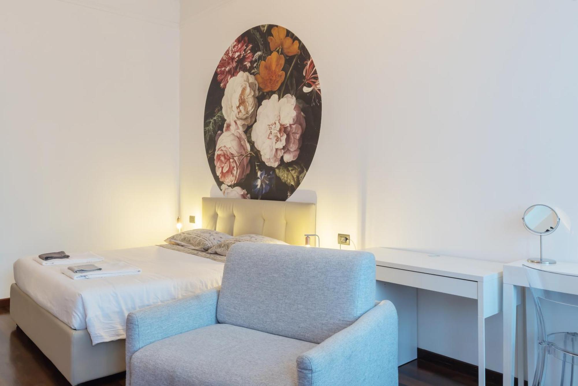 Apartamento Duomo View - 2 Min From Duomo Amazing Location Milán Exterior foto